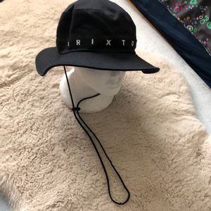 EUC Brixton bucket hat